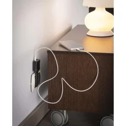 Adattatore flat USB con spina 10A nero