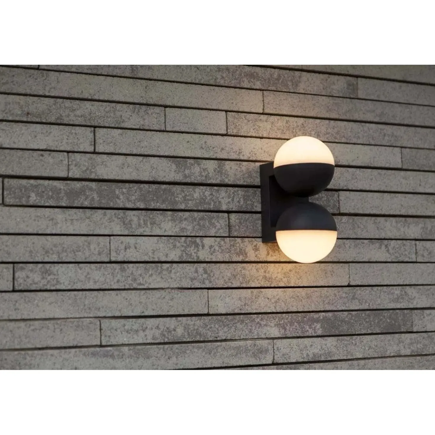 Applique LED da esterno Lutec Looma 1600 lm luce calda 10x13 cm