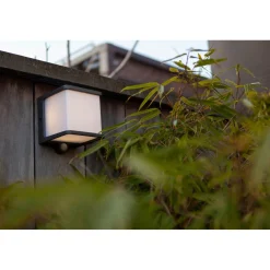 Applique solare da esterno LED Lutec Doblo 8 W 500 lm 4000 K IP54 12,9x11x11 cm
