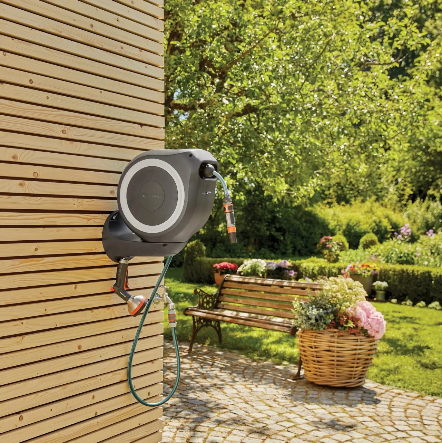 Avvolgitubo da parete automatico Rollup S Gardena tubo da 15 m Ø 11 mm