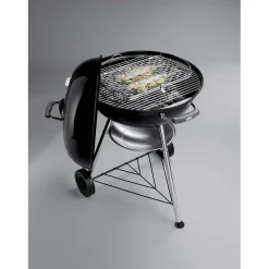 Barbecue a carbonella Weber Compact Kettle nero Ø 57 cm con coperchio