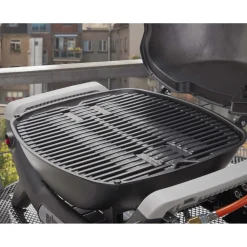 Barbecue a gas portatile Weber Q 1100N a 1 bruciatore nero