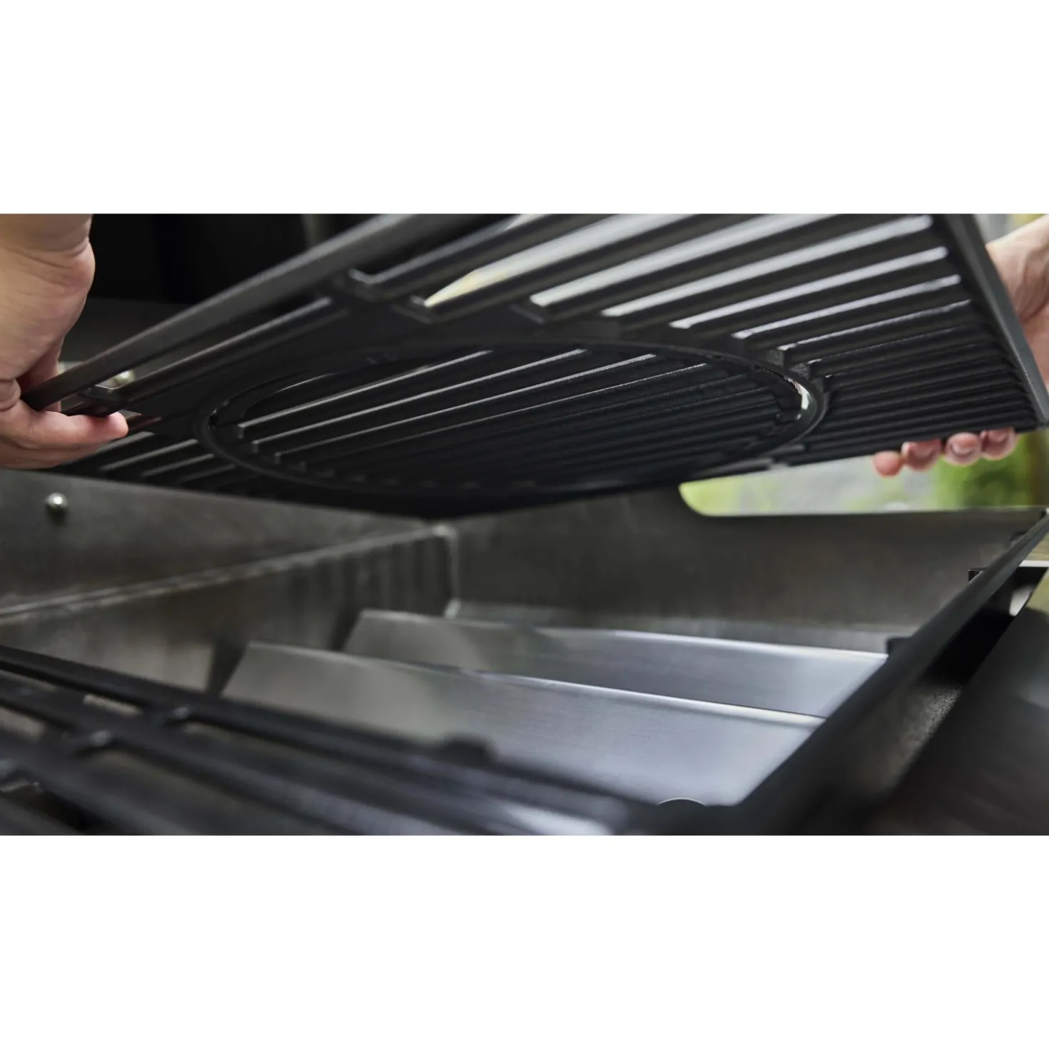 Barbecue a gas Weber Genesis E-415 4 bruciatori nero
