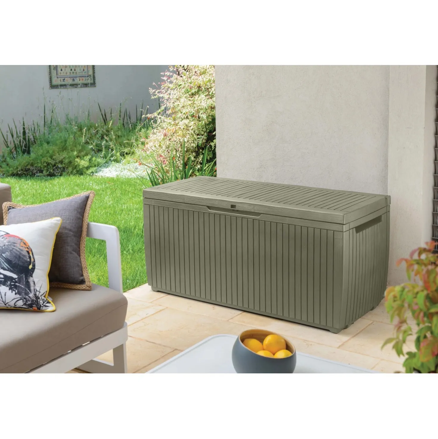 Baule da esterno Springwood 123x54x57 cm 305 l verde