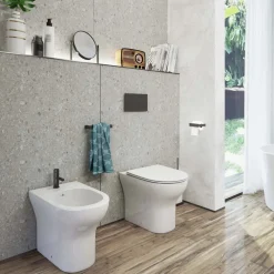 Bidet Sara filo muro bianco