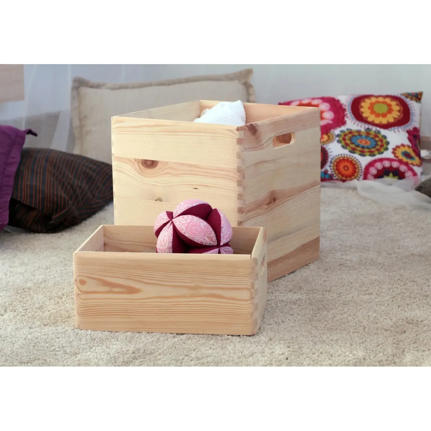 Cassetta in legno di pino massiccio con maniglie 20x15x9 cm beige