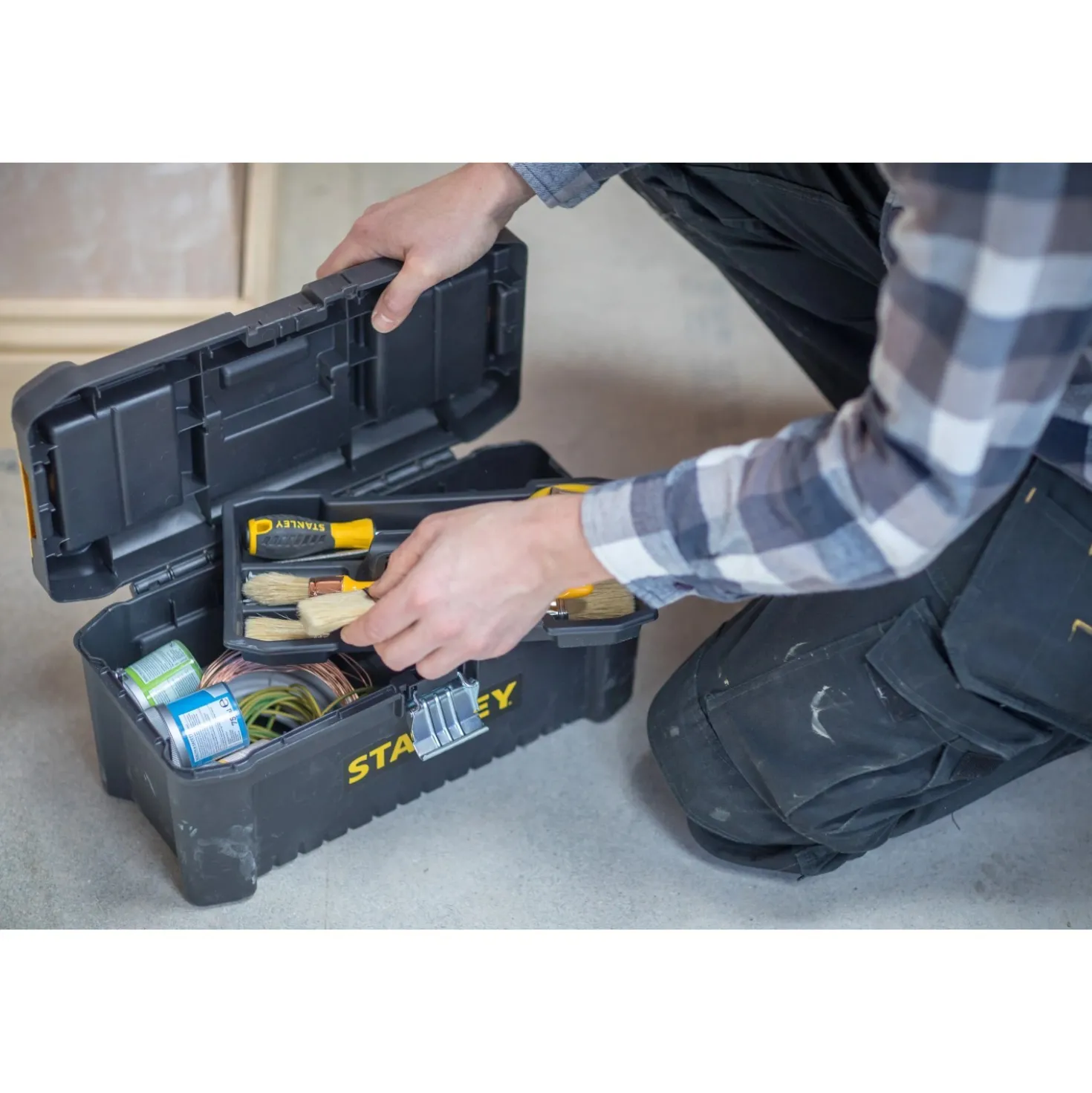Cassetta porta attrezzi Stanley Essential STST1-75518