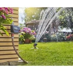 Centralina per irrigazione a batteria Gardena Select fino a 3 programmi
