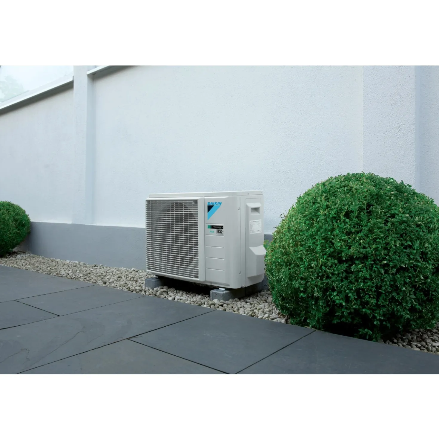 Climatizzatore fisso Daikin Essence monosplit 9000 BTU classe A+++/A+++