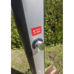 Doccia da giardino solare in PVC nero e argento 20 l con rubinetto lavapiedi