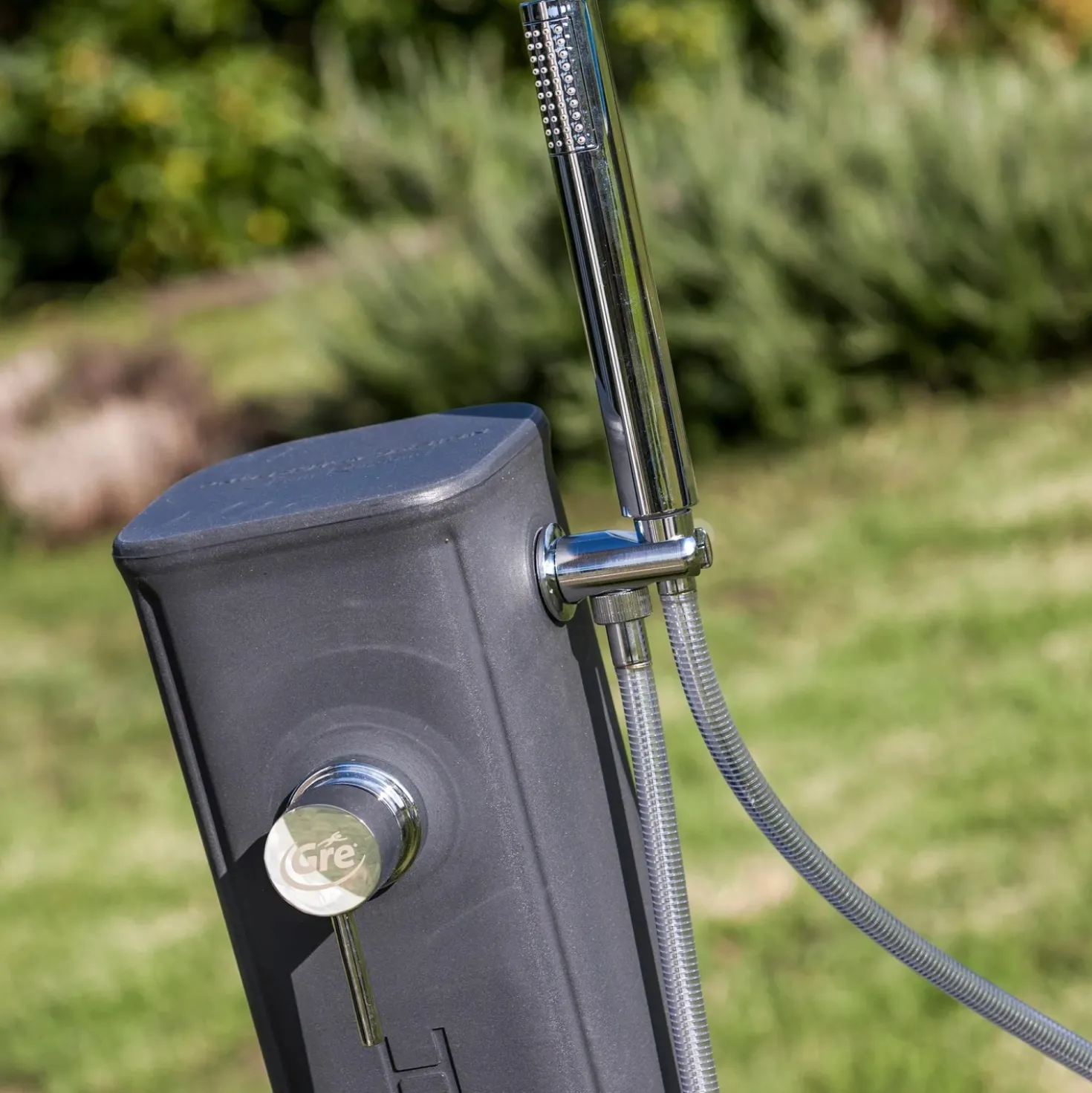 Doccia da giardino solare in polietilene nero 19 l