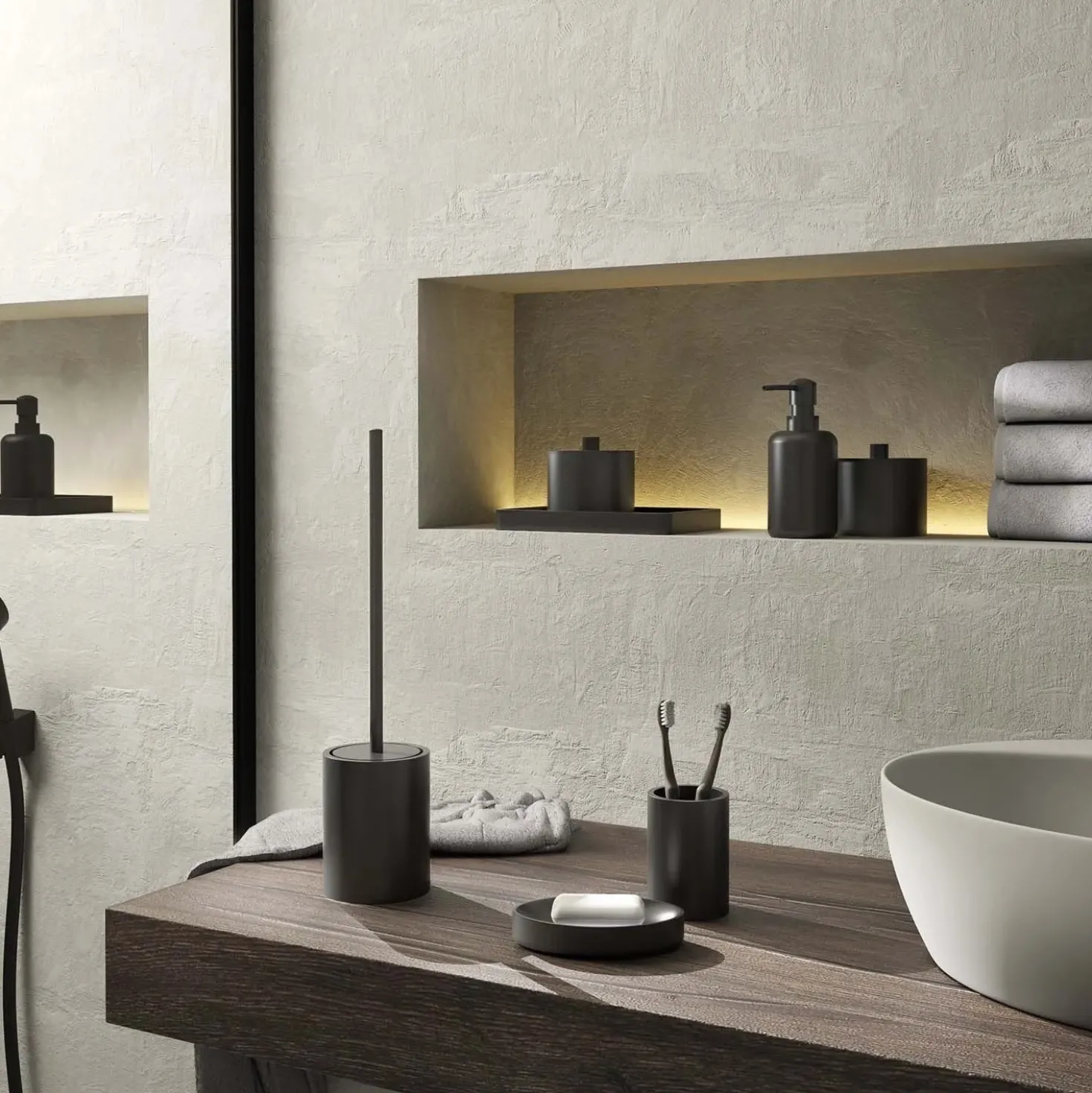 Dosasapone bagno Brenda in resina 350 ml nero matt
