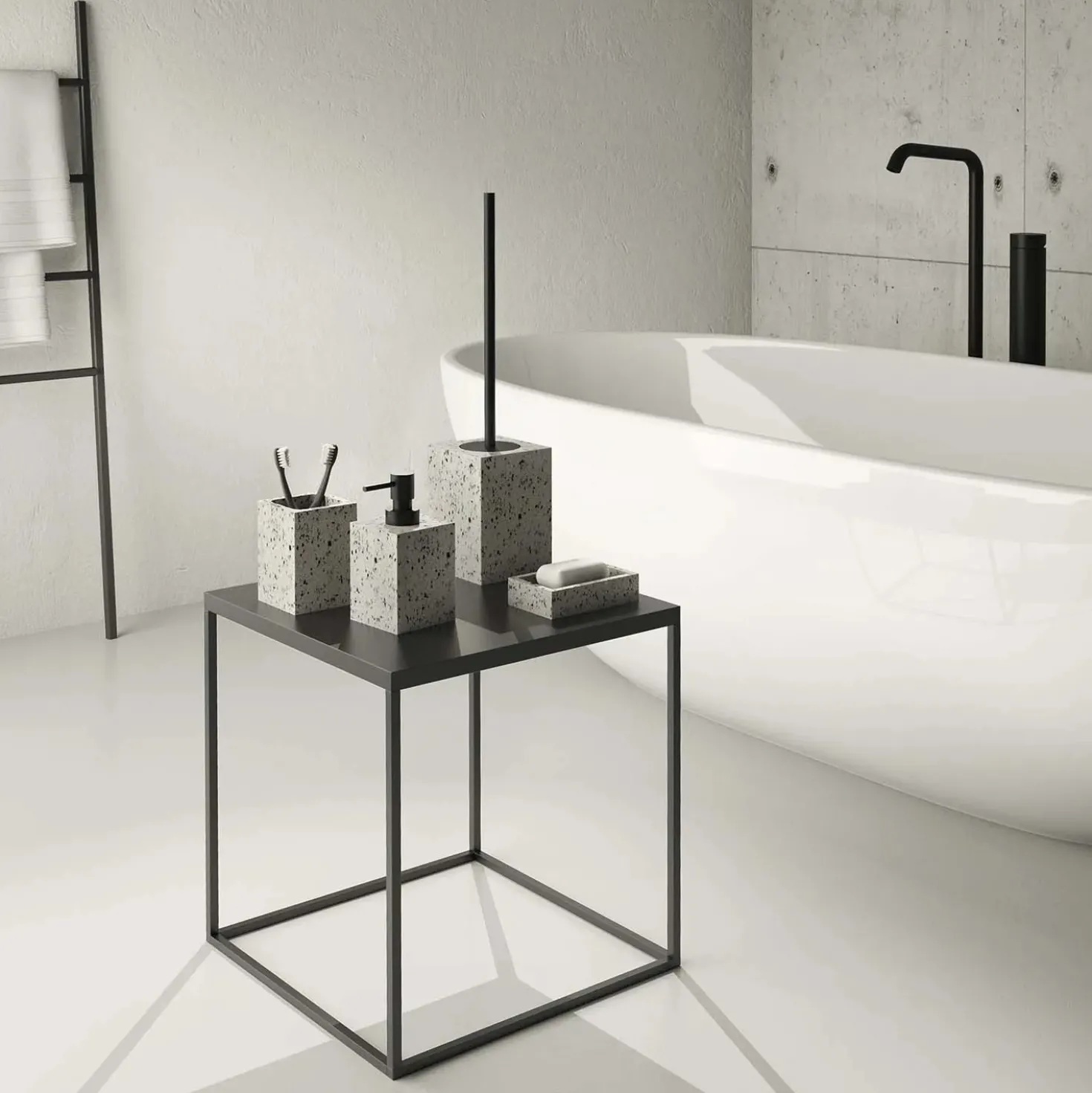 Dosasapone bagno Zoe in resina 250 ml bianco