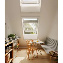 Finestra Velux elettrica con sensore pioggia