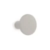 Gancio in poliresina rotondo colore grigio diametro 8 cm