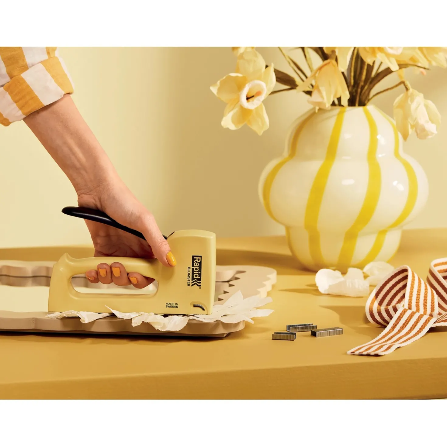 Graffatrice a mano Rapid R53 Blomster