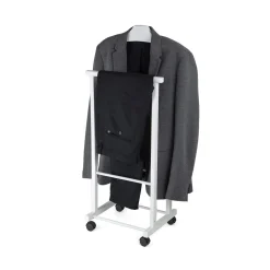 Indossatore doppio in legno bianco con rotelle