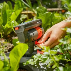 Irrigatore oscillante Gardena AquaZoom compact superficie regolabile 9-216 m²