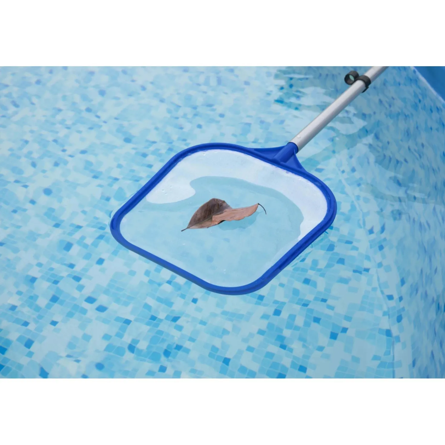 Kit per pulizia Bestway piscine 203 cm e per piscine con Ø 396 cm