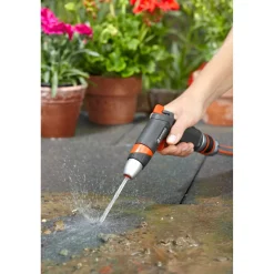 Lancia a impulsi Gardena Premium per irrigazione e pulizia getto regolabile