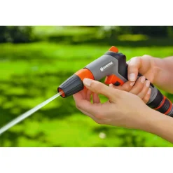 Lancia a impulsi Gardena Classic per irrigazione e pulizia getto regolabile