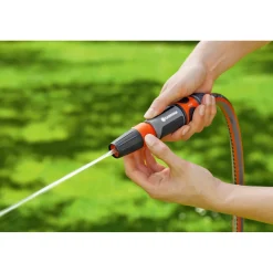 Lancia per irrigazione e pulizia Gardena Classic getto regolabile