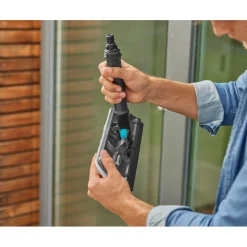 Lavavetro Gardena Cleansystem con microfibra e non tessuto e lamina in gomma