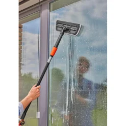 Lavavetro Gardena Cleansystem con microfibra e non tessuto e lamina in gomma