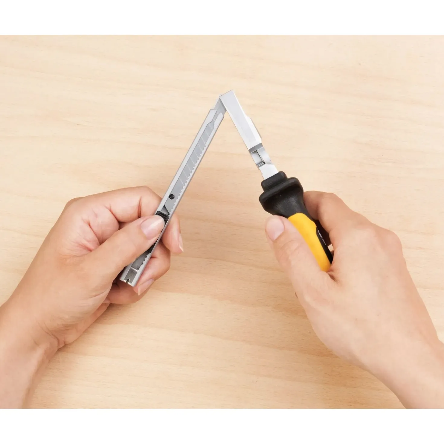 LUX-TOOLS Cutter LUX-TOOLS scocca in metallo 9 mm