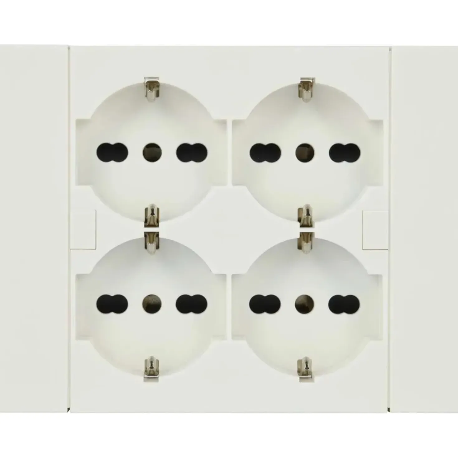 Multipresa da incasso quadra 4 prese bianco