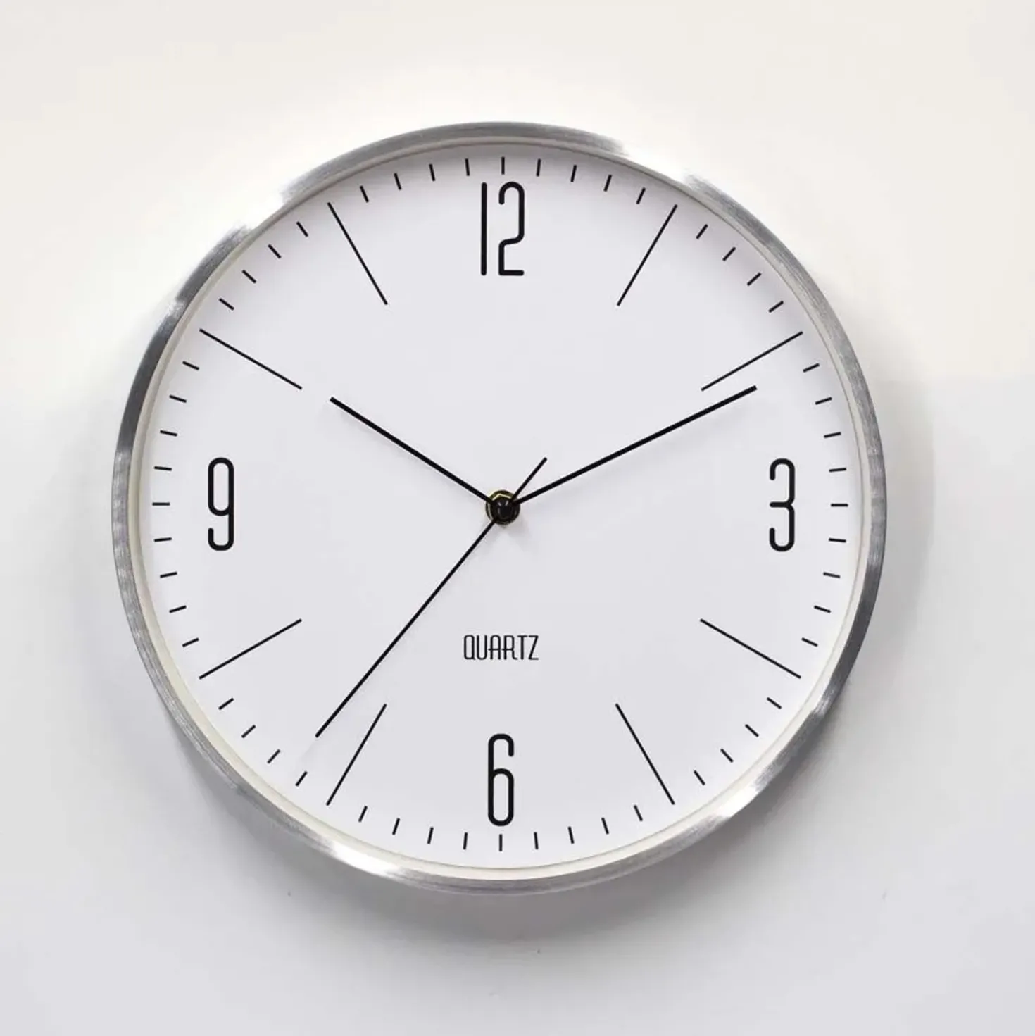 Orologio da parete Lira Ø 30x4 cm bianco ed argento