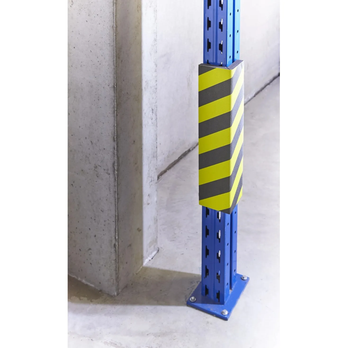 Paracolpi garage adesivo ad angolo 50 cm 12,5x12,5 cm giallo-nero