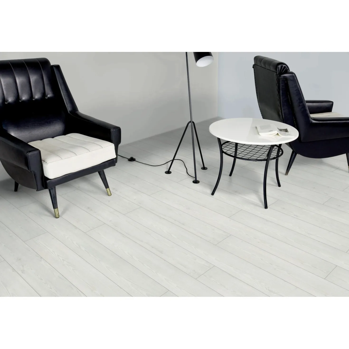 Pavimento laminato Eiche Kodiak effetto legno sp. 8 mm 2,402 m²