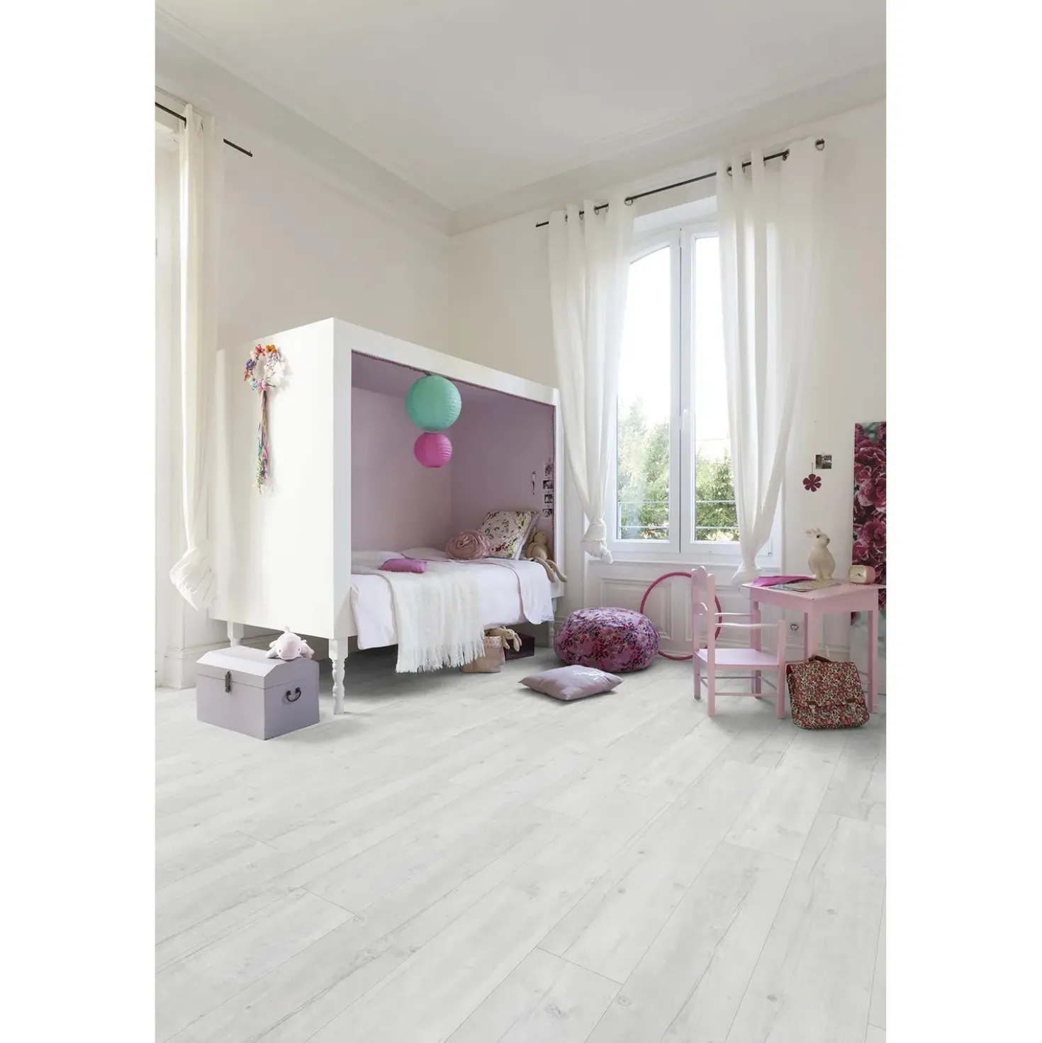 Pavimento vinilico Senso Easy Premium adesivo Hella White sp 4 mm 121,9x18,4 cm