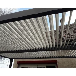 Pergola bioclimatica in alluminio 3630 ecru 360x300 cm