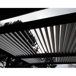Pergola bioclimatica in alluminio 3630 ecru 360x300 cm