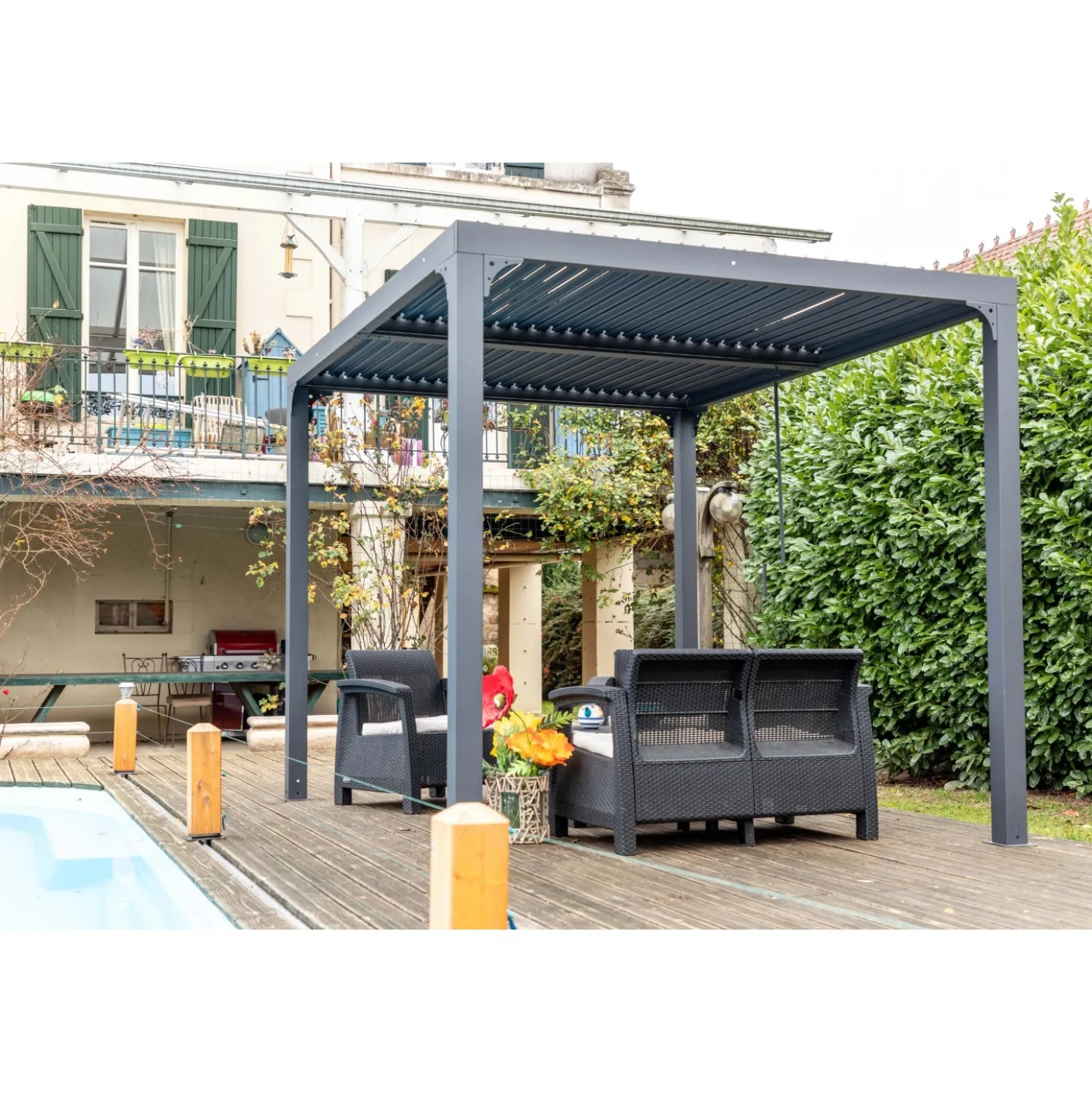 Pergola bioclimatica in alluminio 2430 antracite 240x300 cm