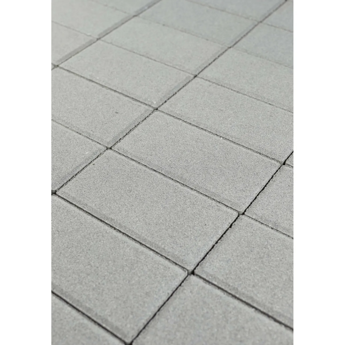 Piastrella da esterno autobloccante Sestino grigio 6x10,5x21 cm