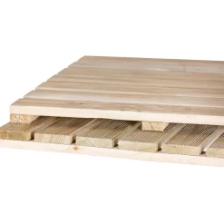 Piastrella zigrinata da esteno in legno 50x50x3,2 cm