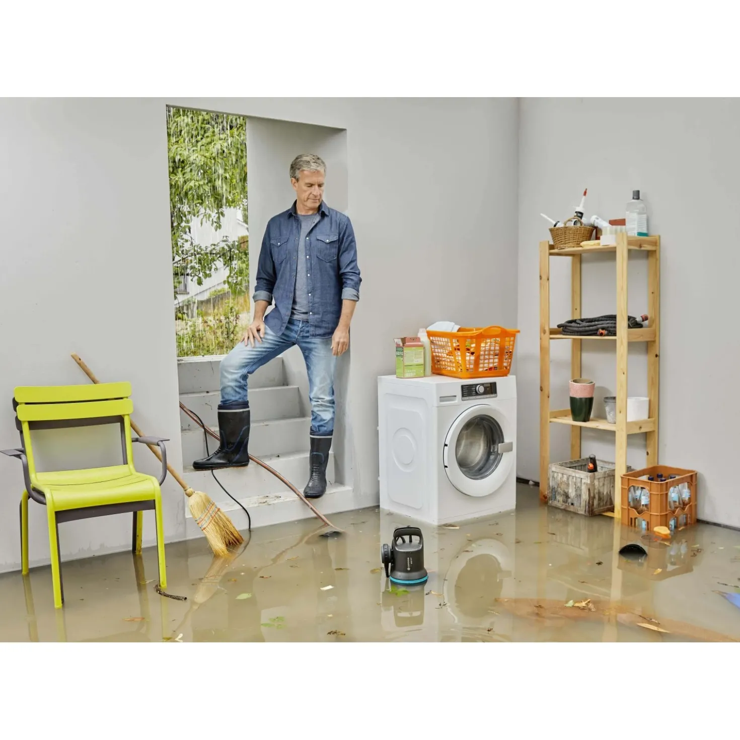 Pompa sommersa per acqua sporca Gardena 300W portata max 9000 l/h