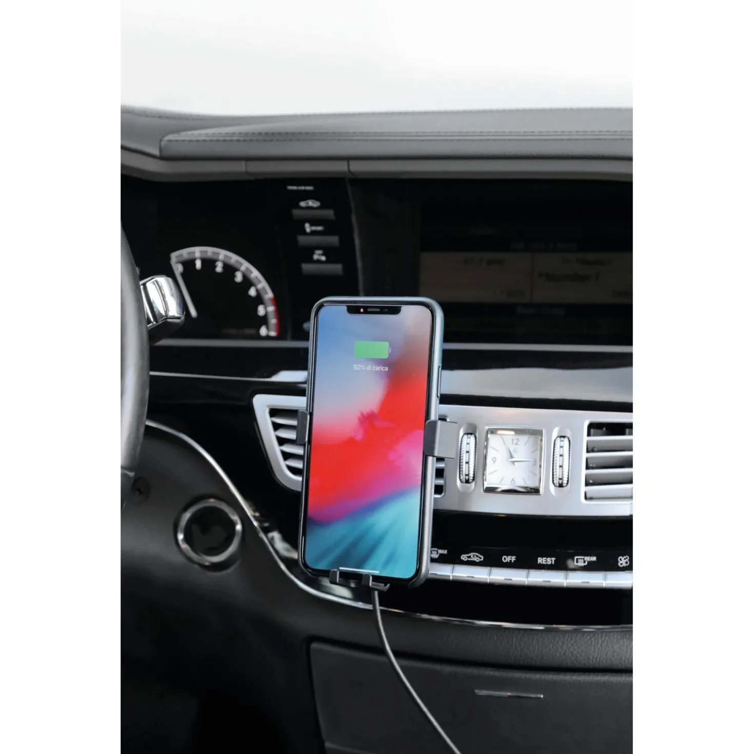 Porta cellulare auto Graviton Wireless con ricarica wireless nero