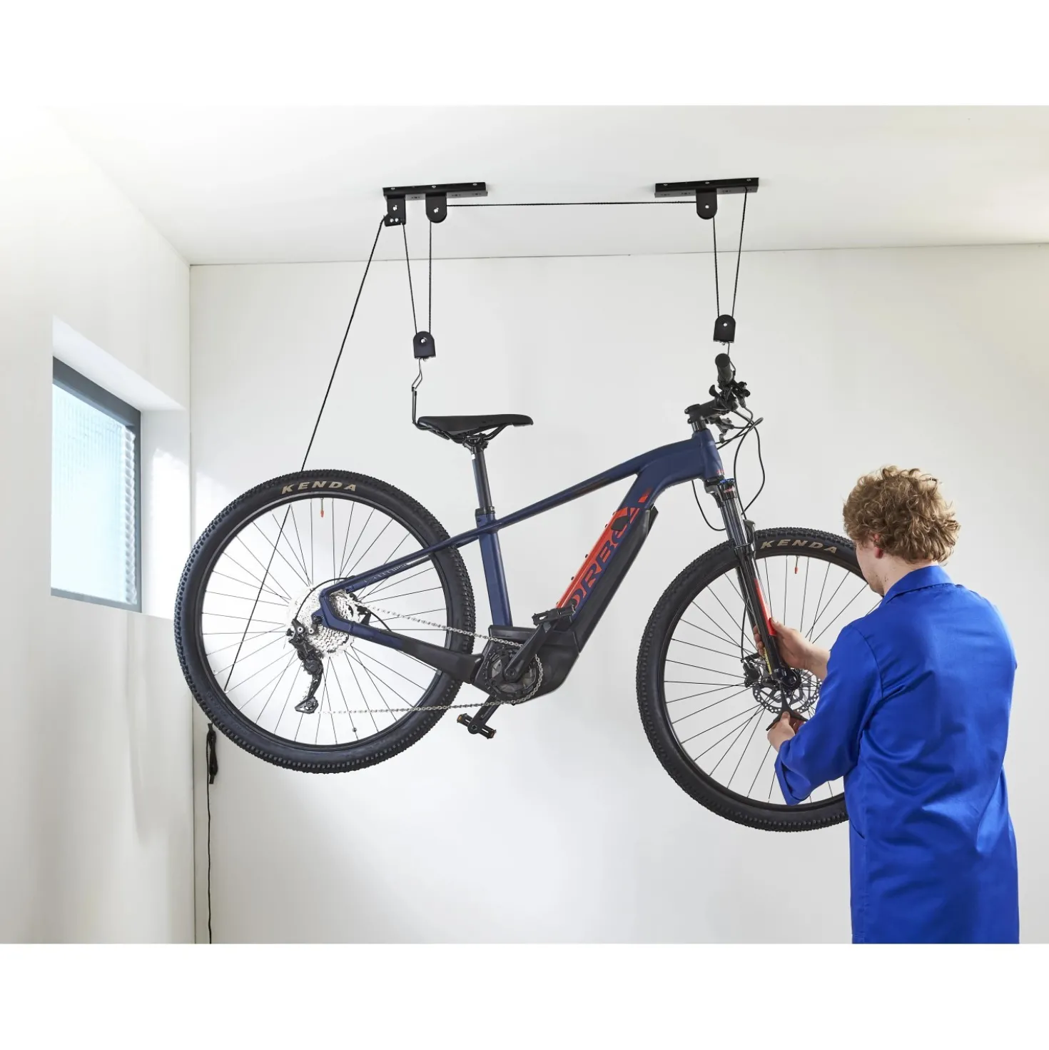 Portabici da soffitto Bike lift portata max. 30 kg