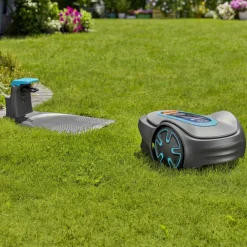 Robot tagliaerba a batteria Gardena Sileno Minimo Bluetooth 250 m²
