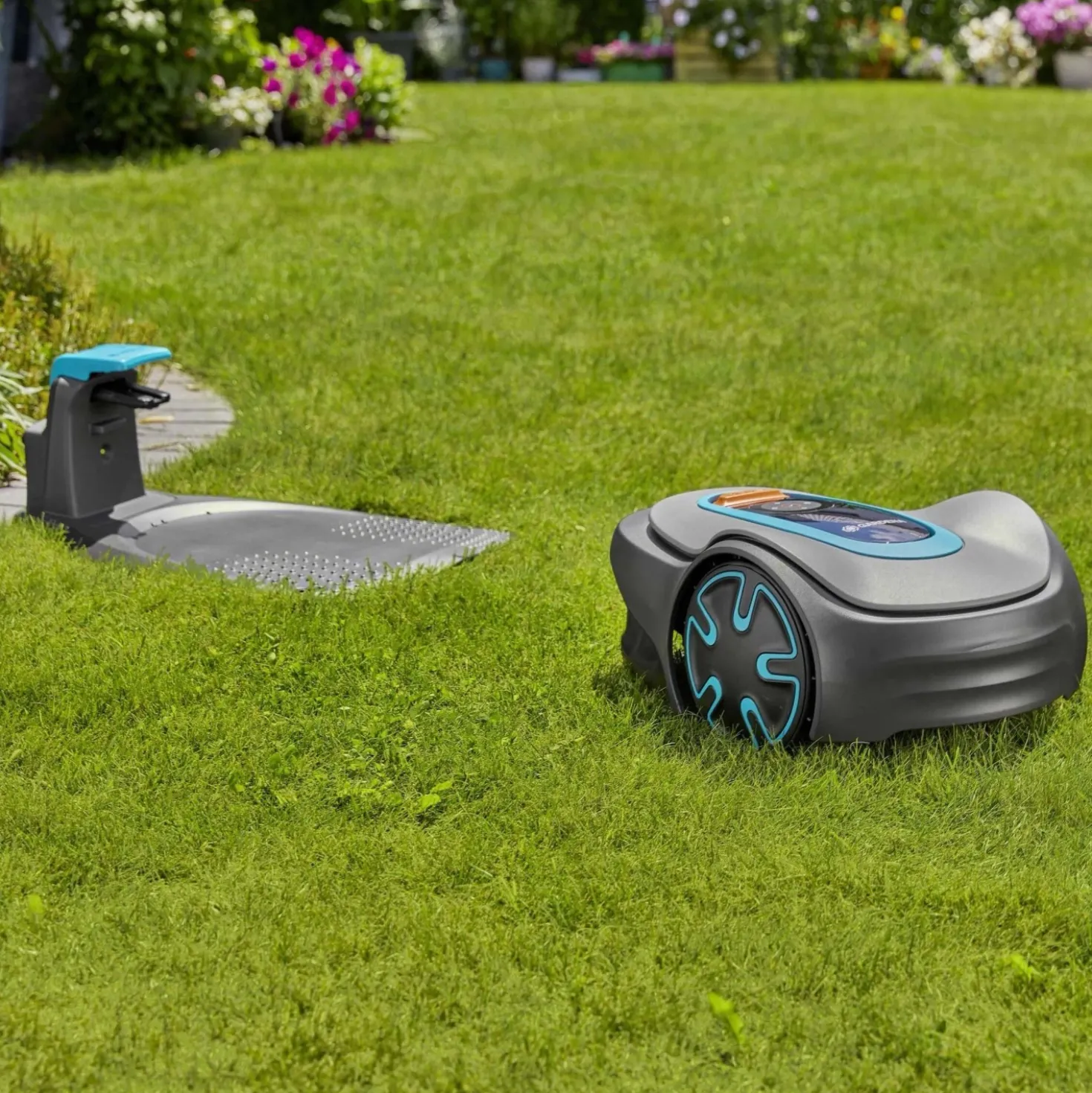 Robot tagliaerba a batteria Gardena Sileno Minimo Bluetooth 250 m²