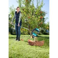 Rullo raccoglifrutta Gardena con manico