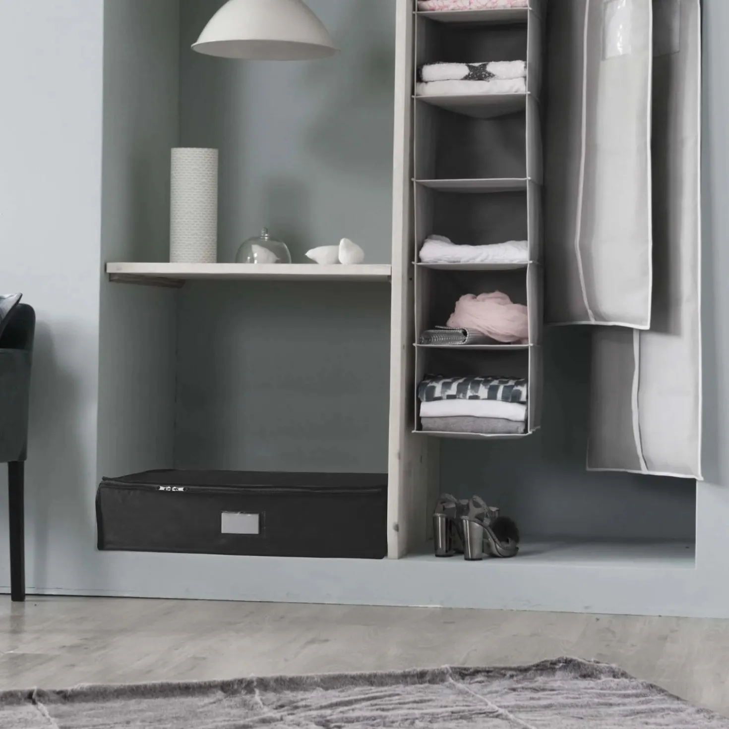 Sacco salvaspazio con custodia integrata Compress l 145 litri nero 65x50x15,5 cm