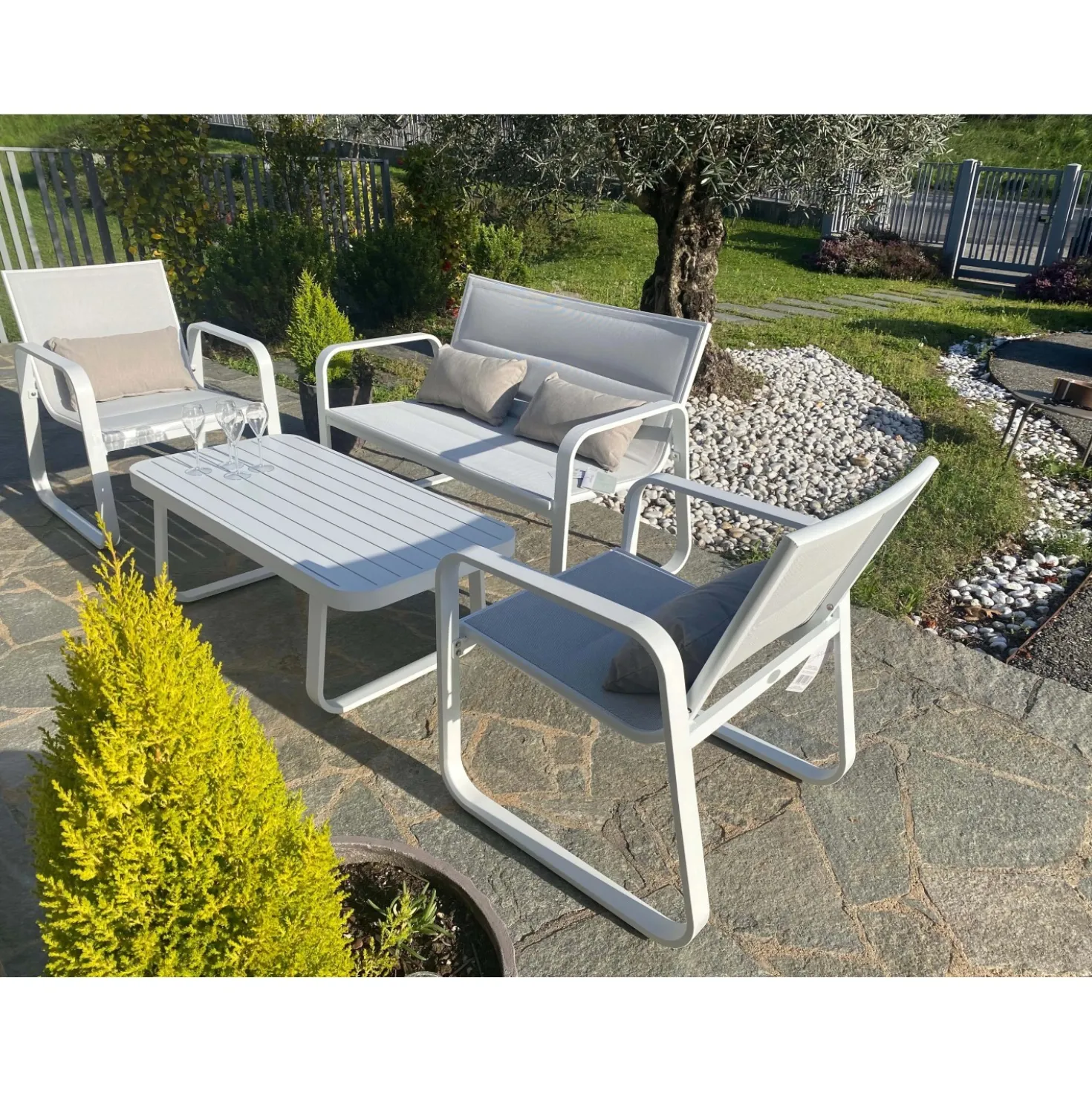 Salotto da giardino Antemide in alluminio bianco/grigio chiaro 4 posti