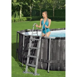 Scaletta di sicurezza Bestway per piscina Flowclear™ da 1.22 m
