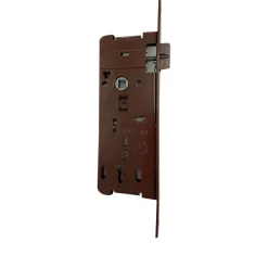 Serratura patent con bordo quadro interasse 90 mm entrata 50