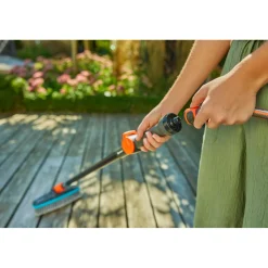 Spazzola con manico Gardena Cleansystem Soft antracite